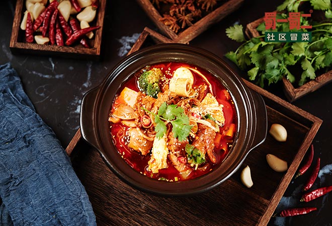 成都冒菜加盟店經(jīng)營(yíng)策略分享：打造暢銷菜品